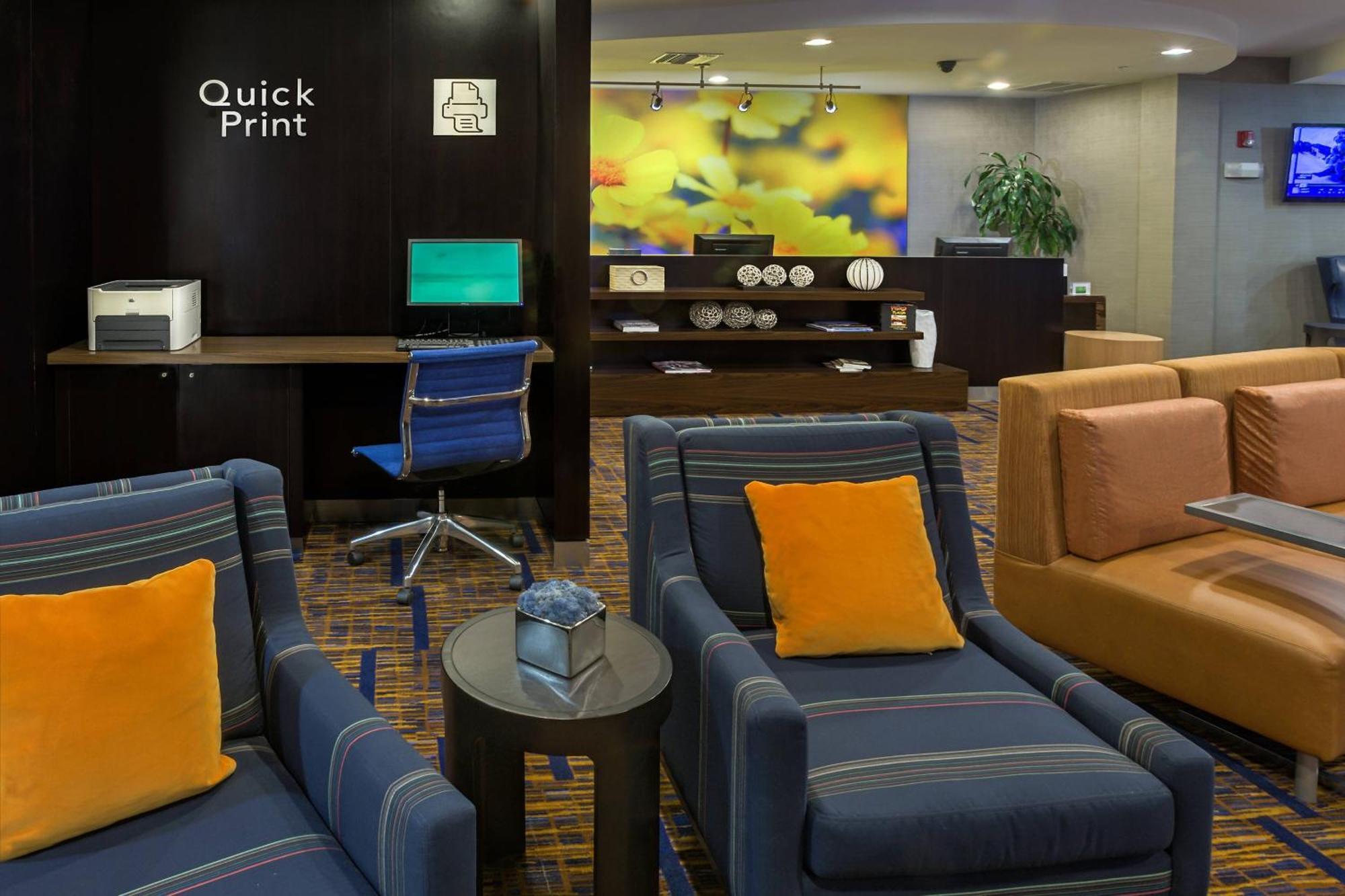 Courtyard By Marriott Panama-Stadt Exterior foto
